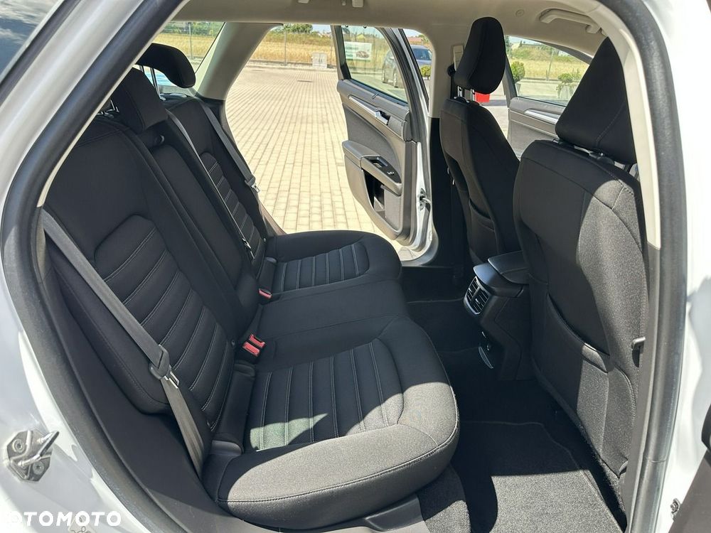 Ford Mondeo SW 2.0 TDCi Titanium - 14