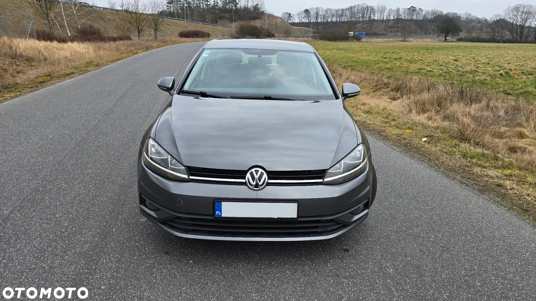 Volkswagen Golf 1.6 TDI DSG Sound - 8