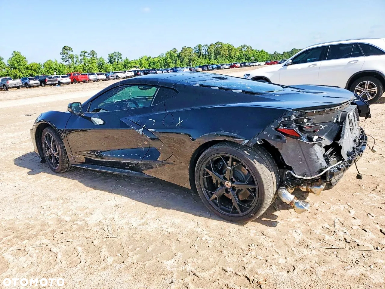 Chevrolet Corvette - 2