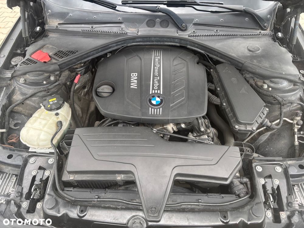 BMW Seria 2 218d Coupe - 18