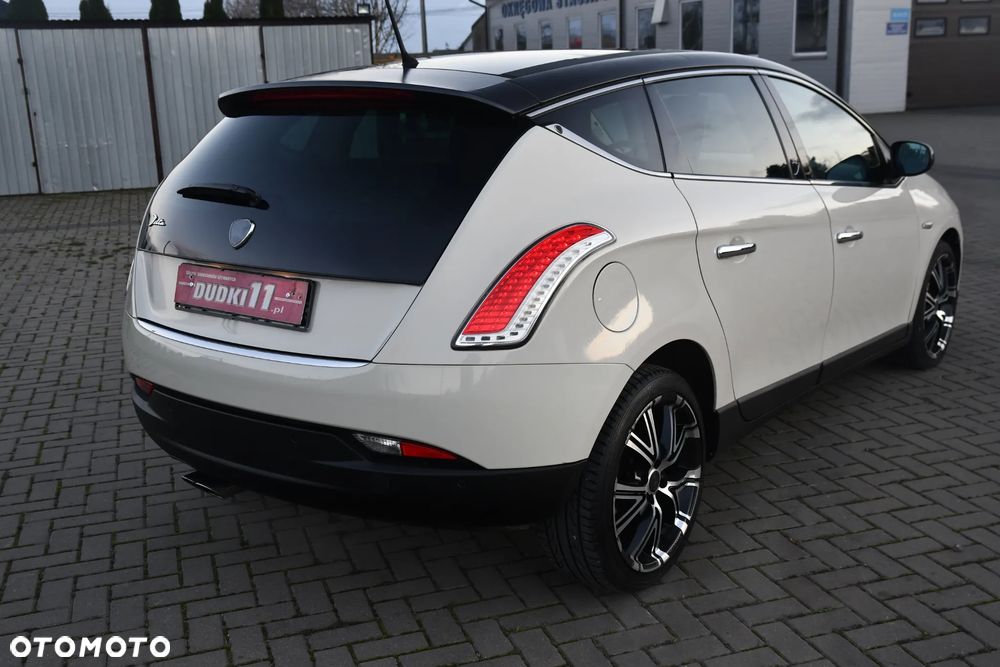 Lancia Delta 1.4 TurboJet 16v Gold - 8