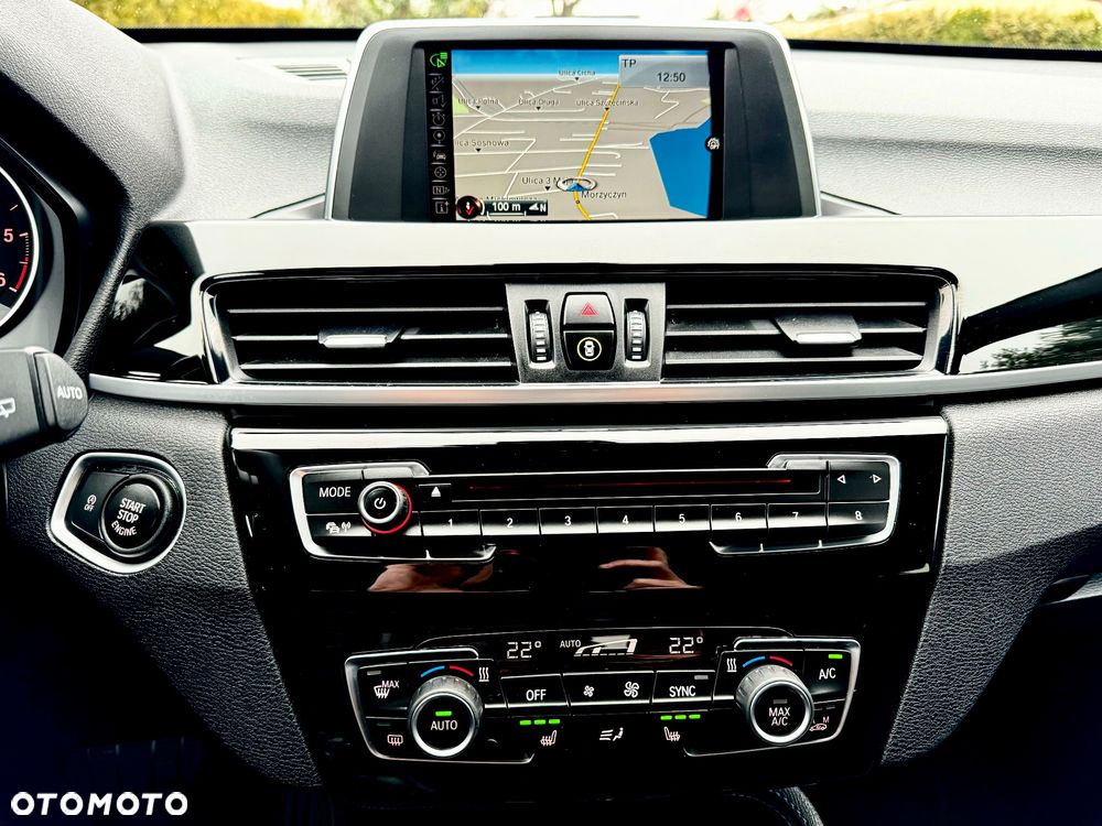 BMW X1 sDrive18d M Sportpaket - 36