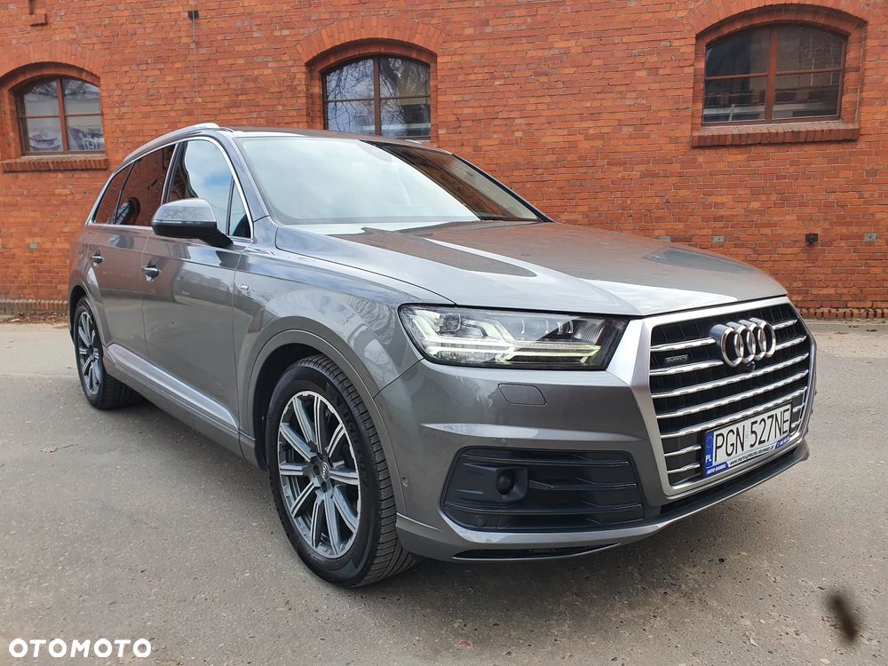 Audi Q7 - 3