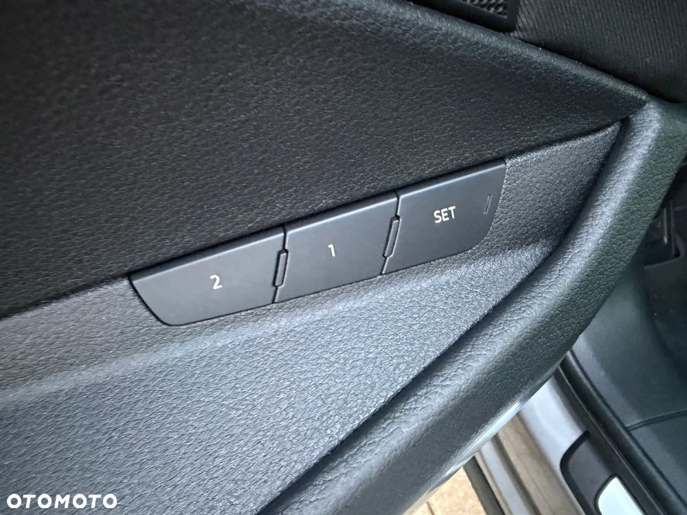 Audi e-tron 55 Quattro Advanced - 17