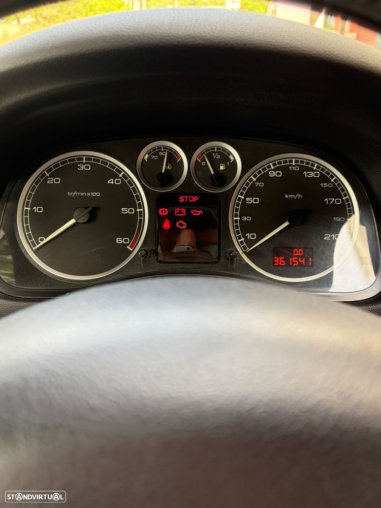 Peugeot 307 1.6 HDi Navtech - 41