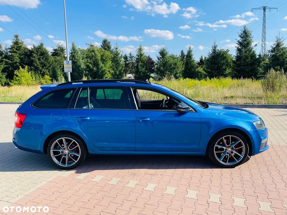 Skoda Octavia 2.0 TDI DSG RS - 6
