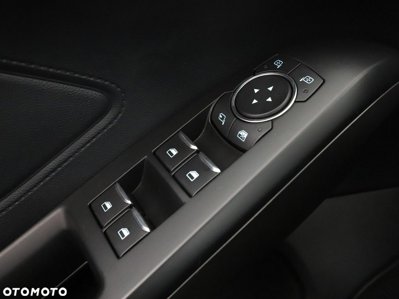 Ford Focus - 35