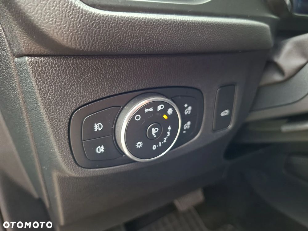 Ford Focus 2.0 EcoBlue Titanium X - 16