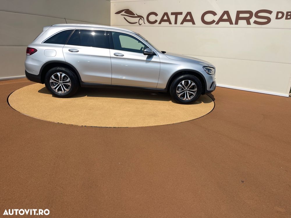Mercedes-Benz GLC 300 d 4MATIC 9G-TRONIC - 18