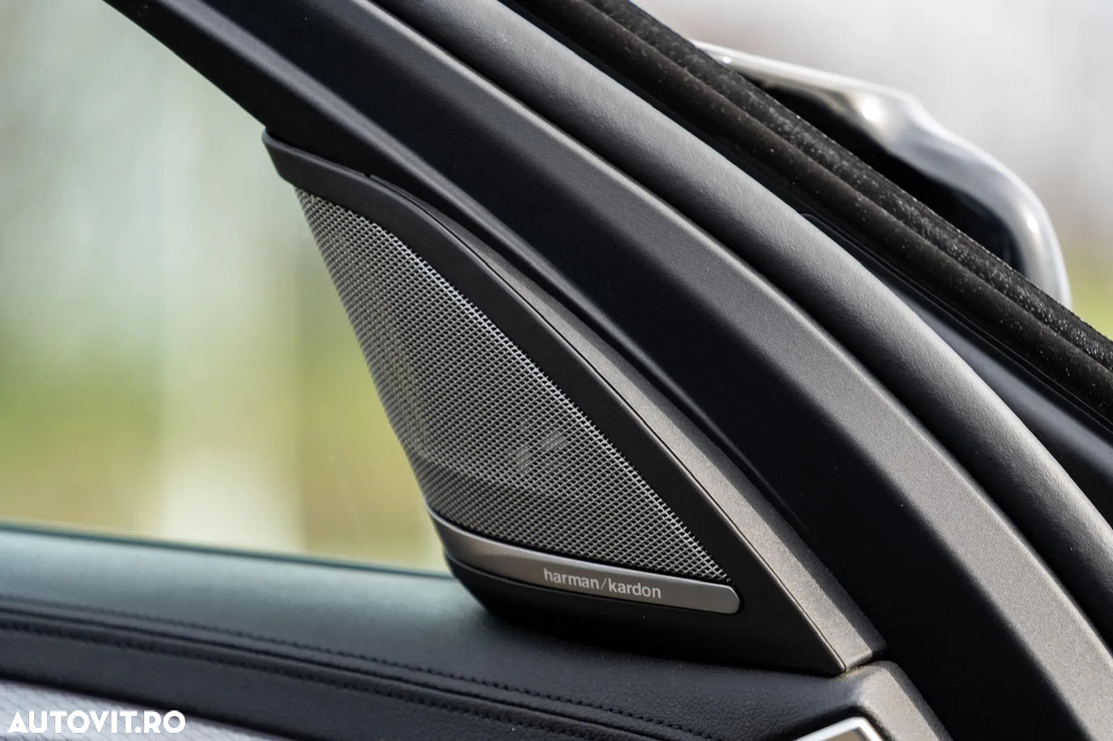 BMW Seria 5 540i xDrive AT - 12