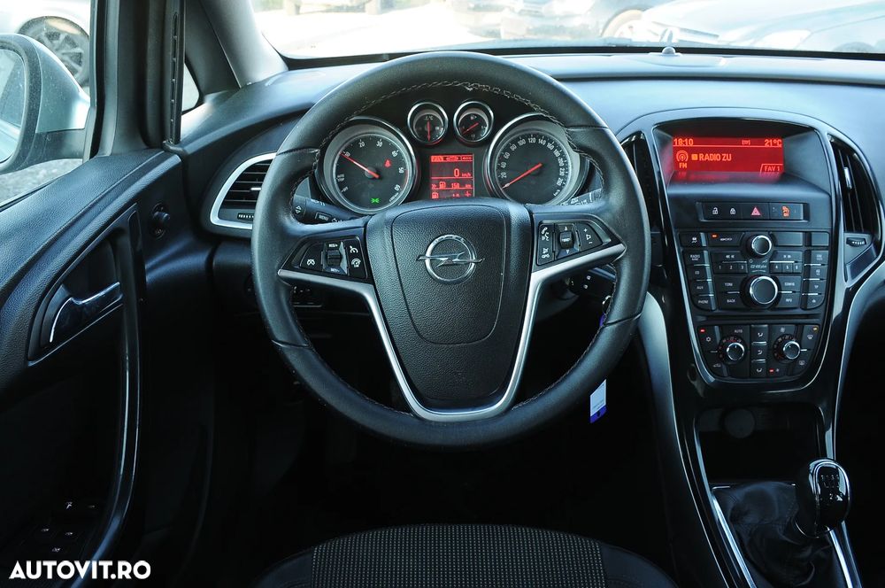 Opel Astra 1.6 CDTI DPF ecoFLEX Sports TourerStart/Stop Edition - 10