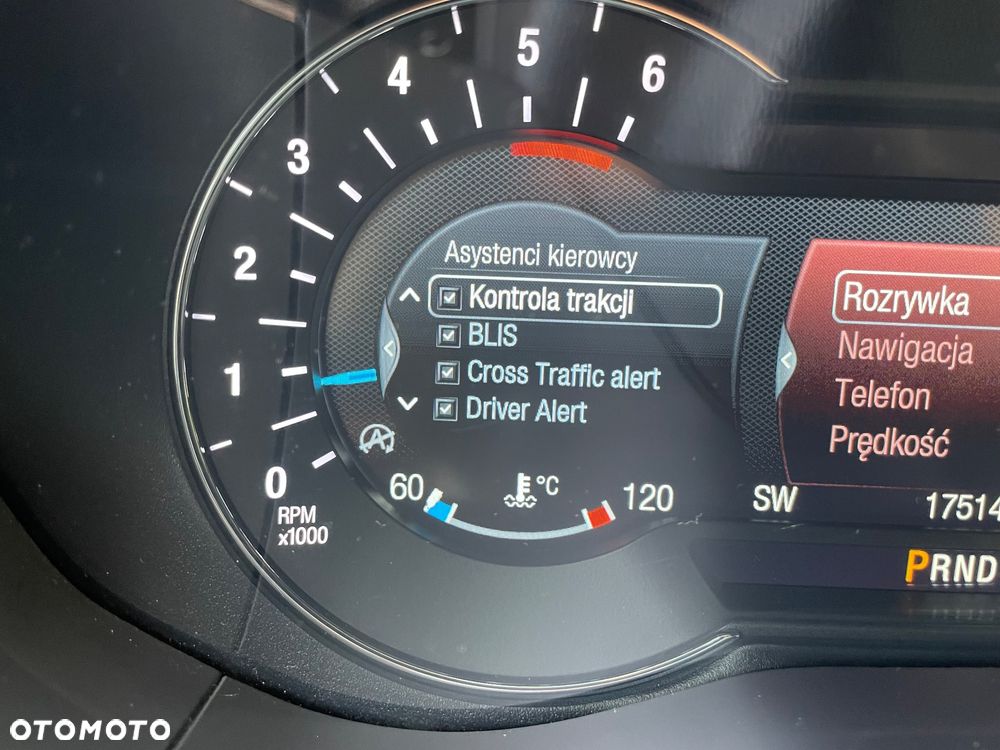 Ford Mondeo 2.0 EcoBlue Titanium - 16