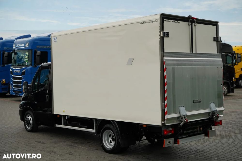 Iveco DAILY 35-150 / FRIGIDER / CAMION TRANSPORT XARIOS 350 / DHOLLANDIA LIFT - 750 KG / MANUAL / TWIN / EURO 6 - 6