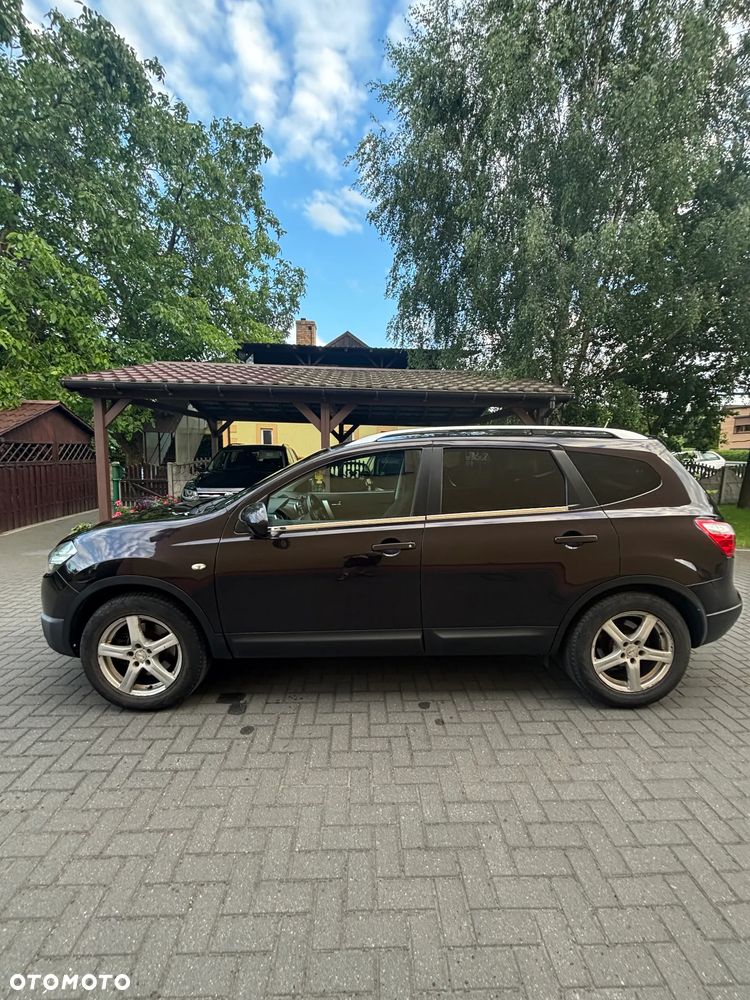 Nissan Qashqai+2 2.0 dCi DPF 4x4 tekna - 16