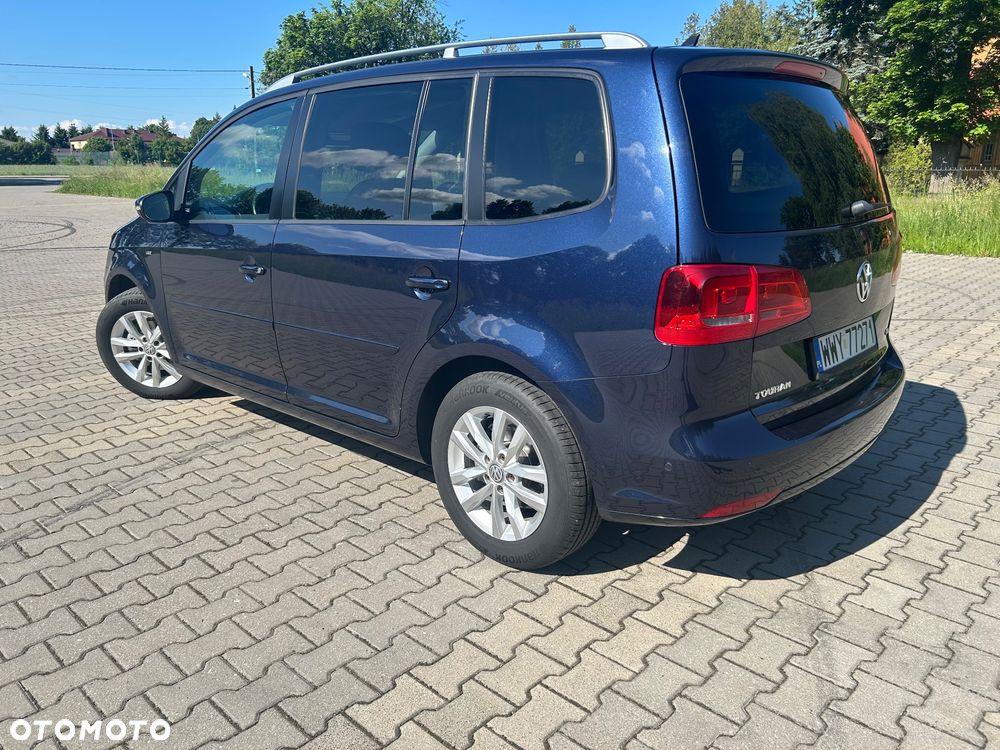 Volkswagen Touran 1.6 TDI DPF Comfortline - 3