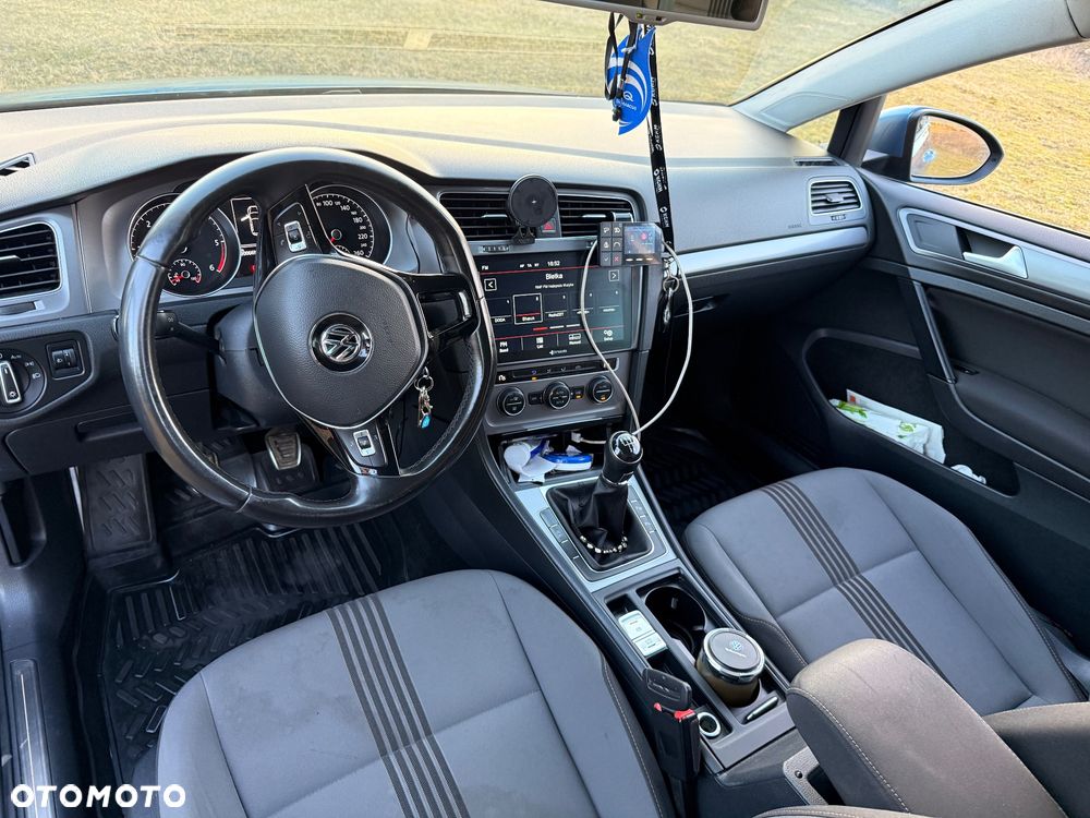 Volkswagen Golf 1.6 TDI BMT Highline - 12