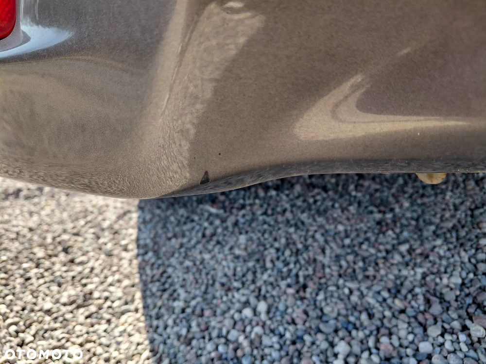 Toyota Corolla 1.6 Active EU6 - 17