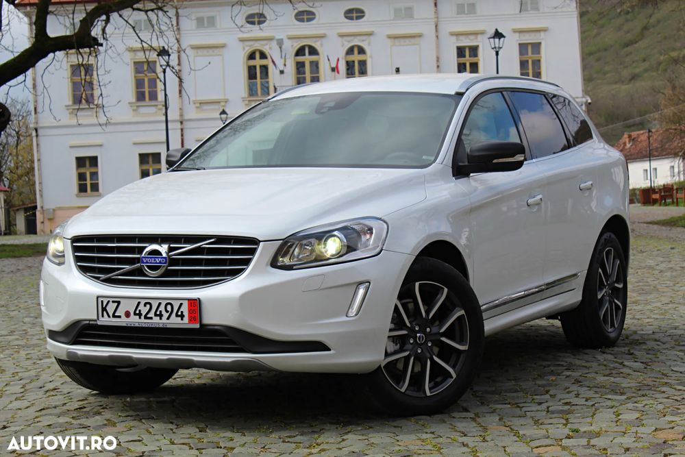 Volvo XC 60 D4 Geartronic Summum - 4