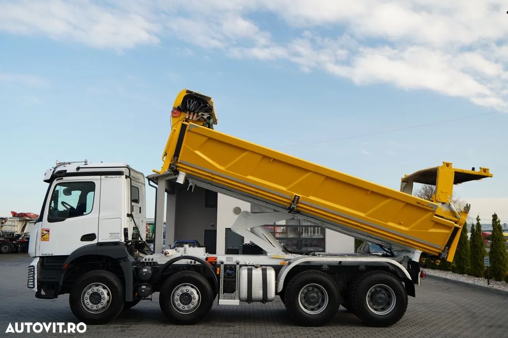 Mercedes-Benz AROCS 3243 / 8x4 / BASCULĂ DUBLU 6,2 M / HAYON HIDRODOXY / CLAPETĂ HIDRODOXY / AUTOMATĂ / ANVELOPE 100% / EURO 6 / 2021 - 2