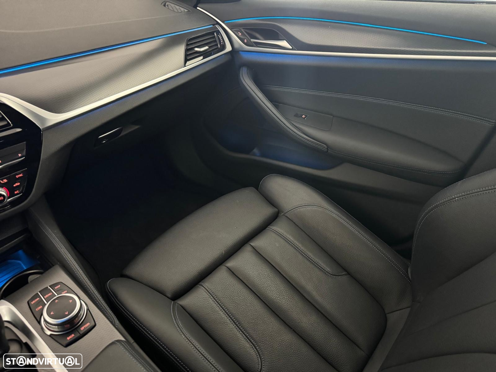 BMW 520 e Pack M - 19
