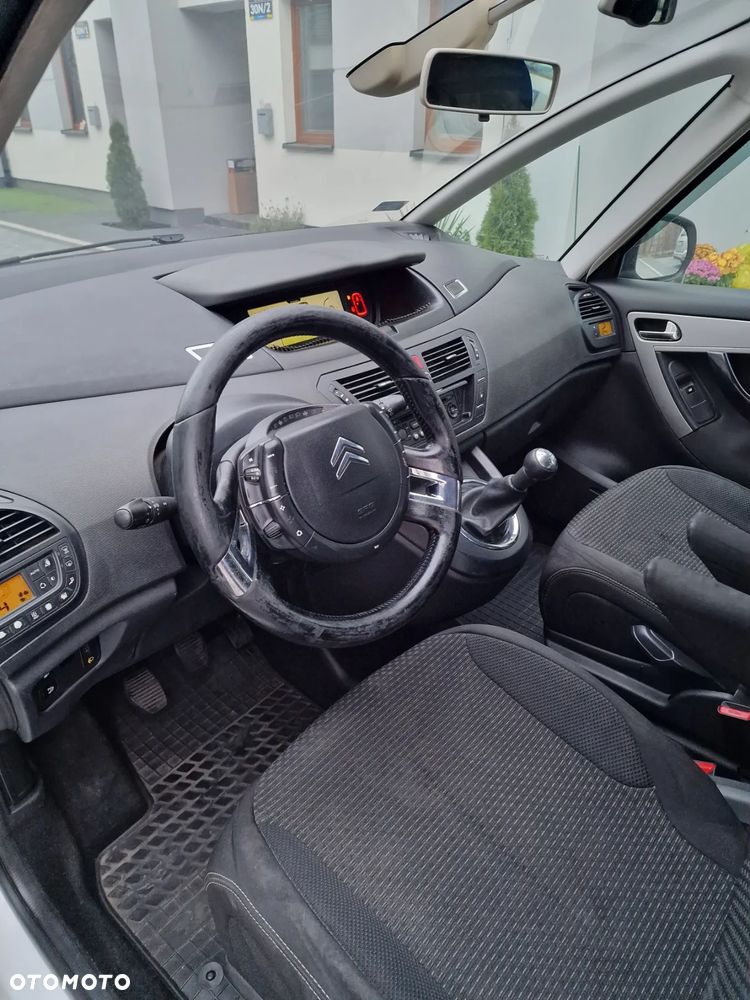 Citroën C4 Picasso - 12