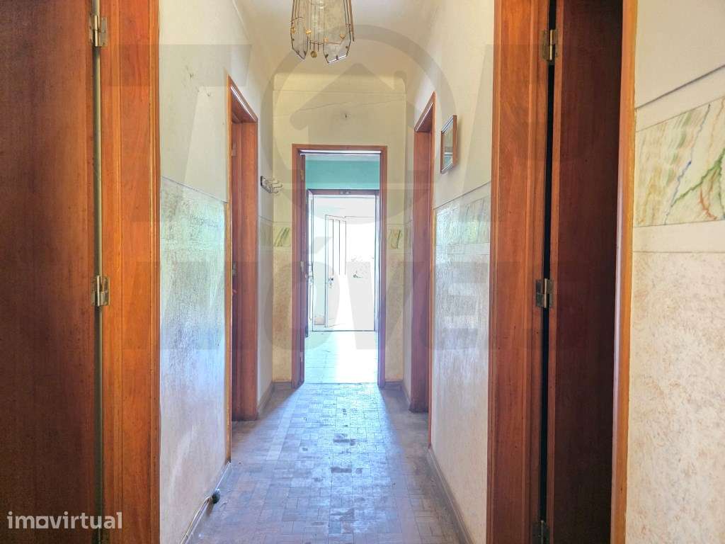 Moradia V2 + Loja + Terreno 9.045 m² - Foros de Salvaterra - 345.000€ - Grande imagem: 3/26