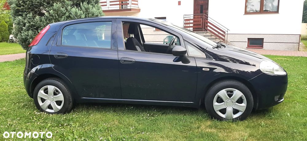 Fiat Grande Punto - 5