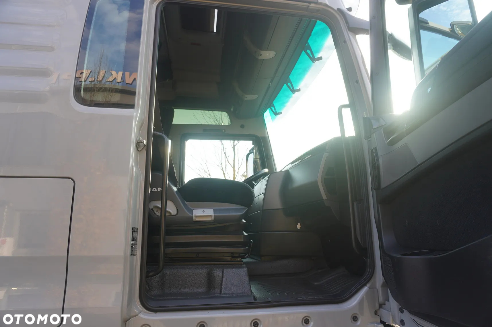 MAN TGX 26.480 / 6x2 / Chłodnia BDF Igloocar 18 palet / Thermoking - 24