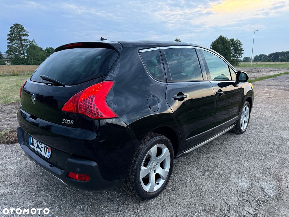 Peugeot 3008 2.0 HDi Premium+ - 5