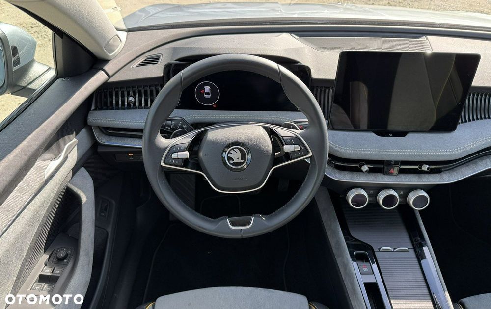 Skoda Superb 2.0 TSI 4x4 Selection DSG - 10