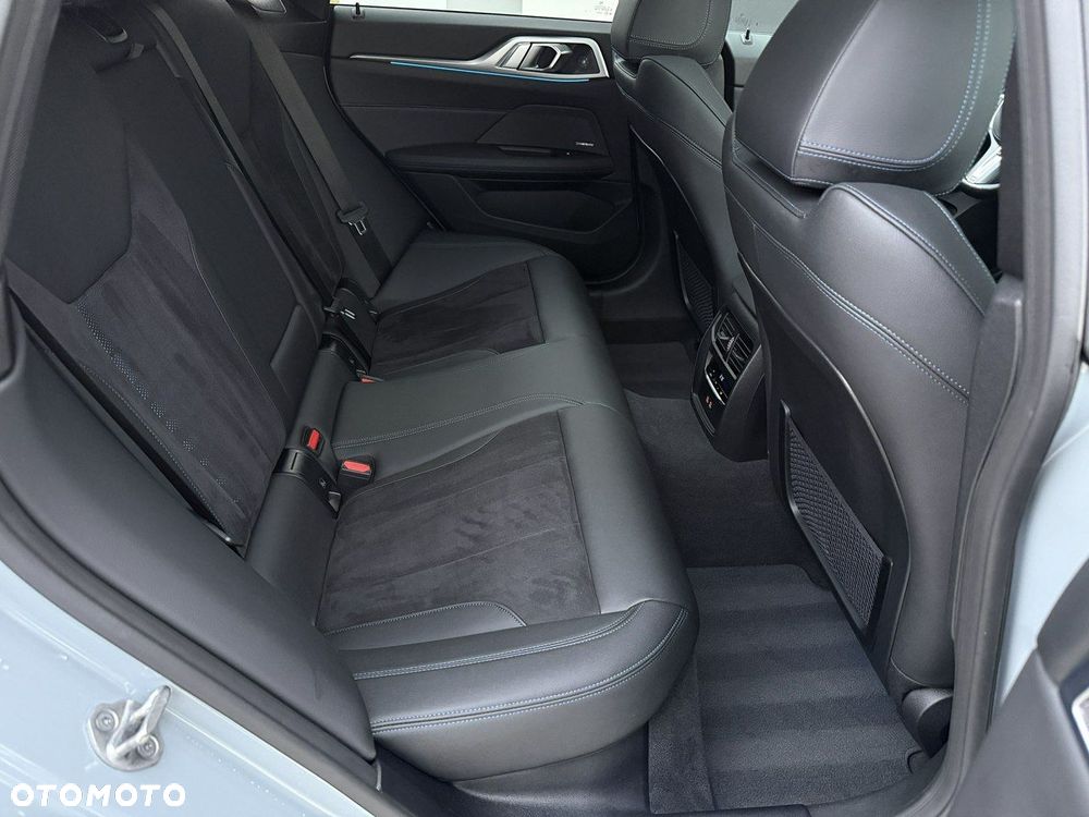 BMW Seria 4 420d xDrive Sport-Aut M Sport - 39