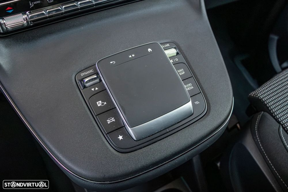 Mercedes-Benz EQV 300 Longa - 39