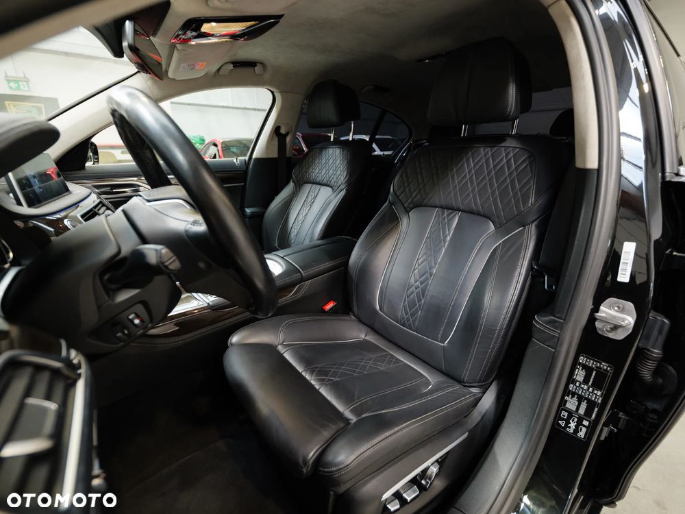 BMW Seria 7 730d xDrive - 16