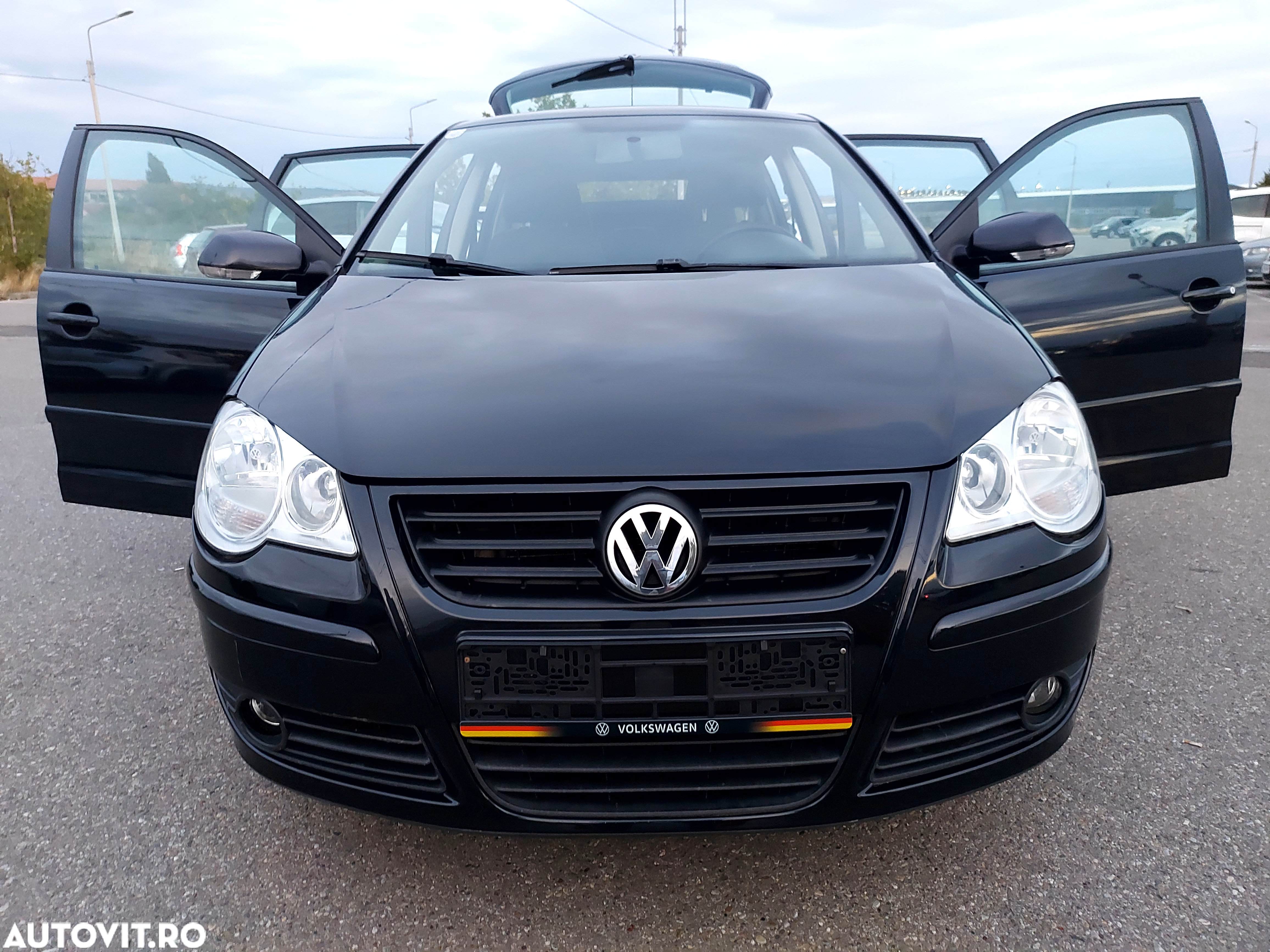 Volkswagen Polo - 11