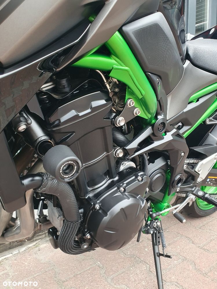 Kawasaki Z 900 - 7