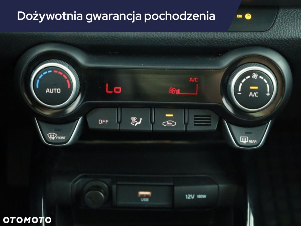 Kia Stonic - 17