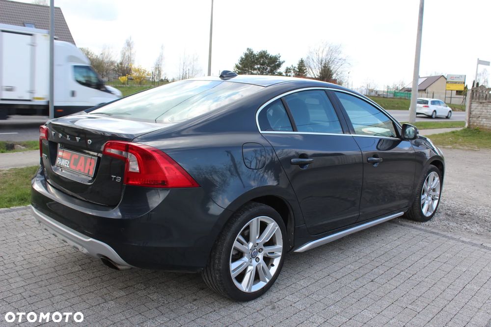 Volvo S60 T3 Summum - 5