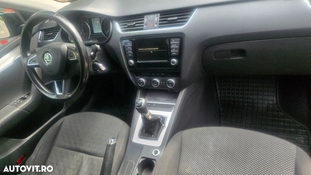 Skoda Octavia 1.6 TDI (Green tec) Ambition - 17
