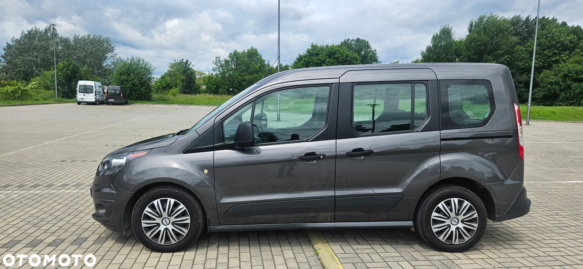 Ford Tourneo Connect 1.0 EcoBoost Start-Stop Ambiente - 14