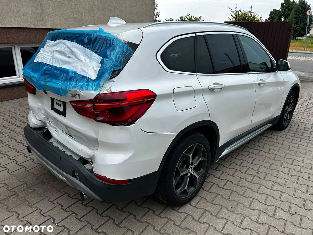 BMW X1 xDrive25i xLine - 5