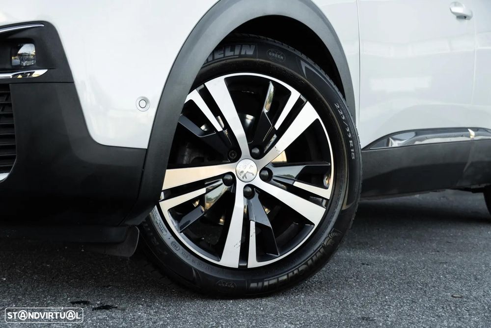 Peugeot 3008 1.2 PureTech GT Line - 24
