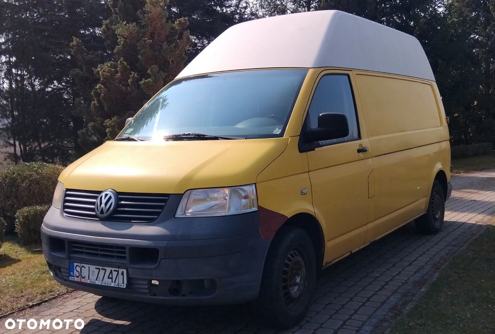 Volkswagen Transporter - 1