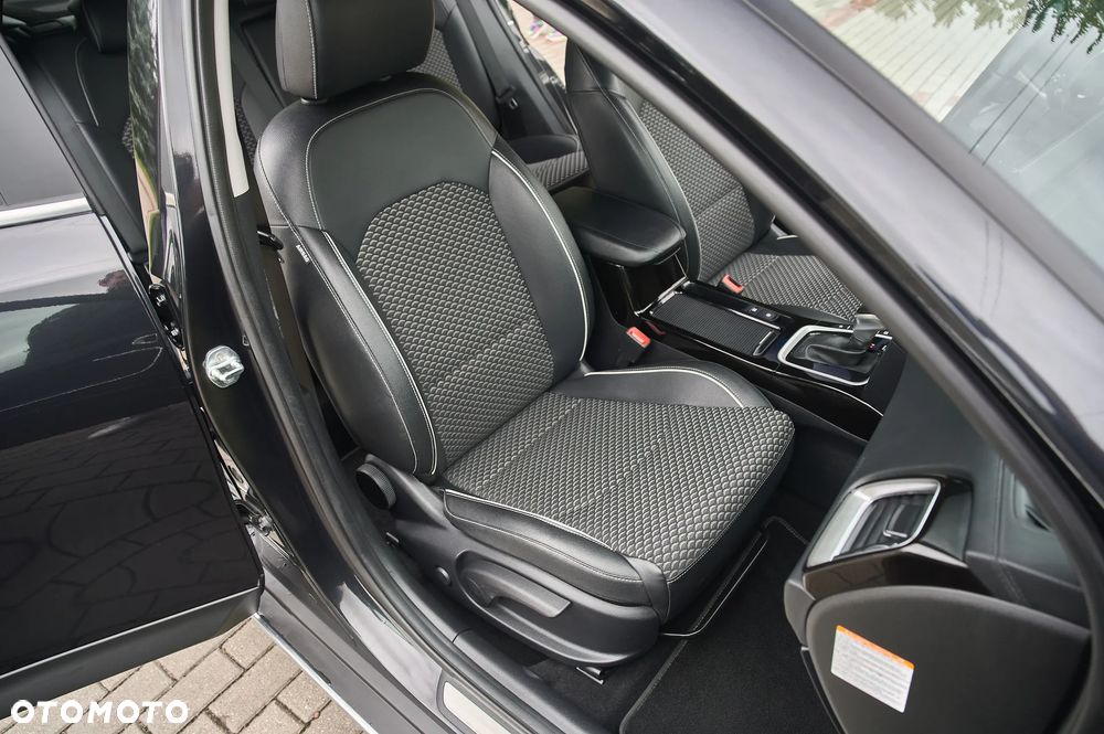 Kia XCeed 1.6 CRDi (48V Mild-Hybrid) DCT7 PLATINUM - 24