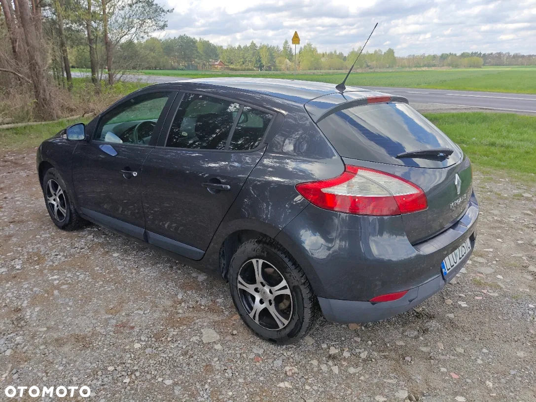 Renault Megane 1.6 16V 100 Authentique - 7