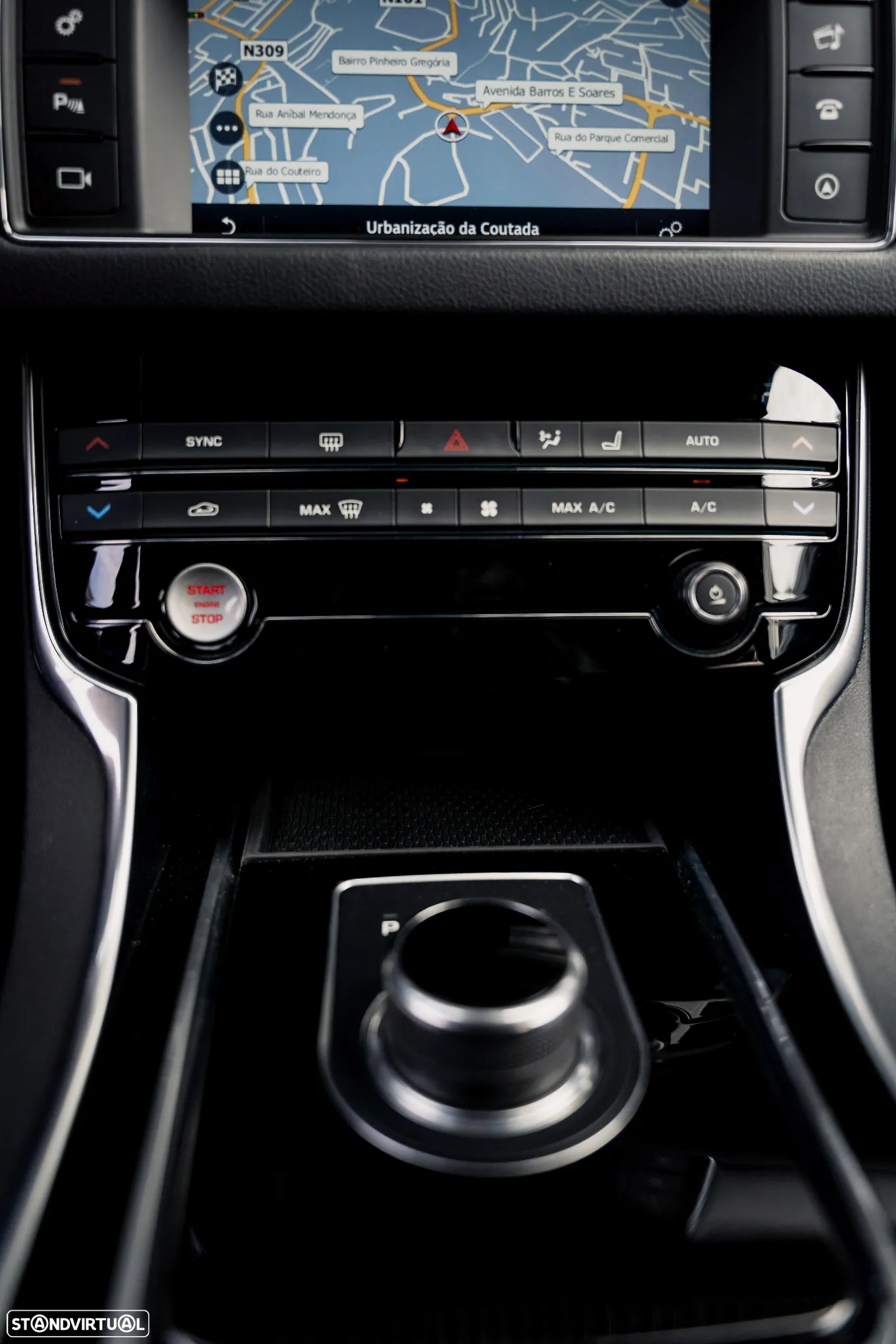 Jaguar XF 2.0 D R-Sport Aut. - 40