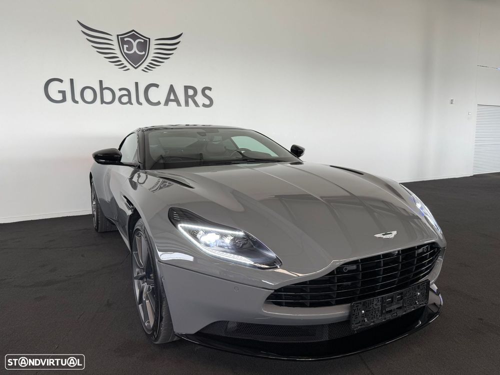Aston Martin DB11 Coupé V8 Auto - 42