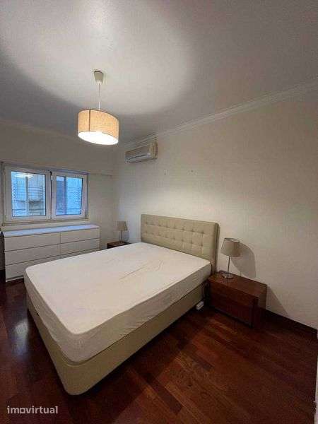 Apartamento T1+1 | Penha de França | Garagem | Arrendamento - Grande imagem: 5/9