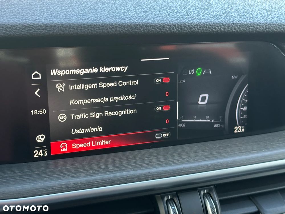 Alfa Romeo Stelvio 2.0 Turbo TI Q4 - 36