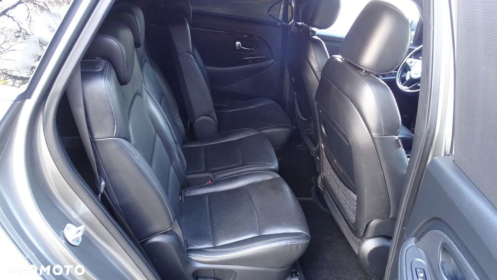 Kia Carens 1.7 CRDi Edition 7 - 12