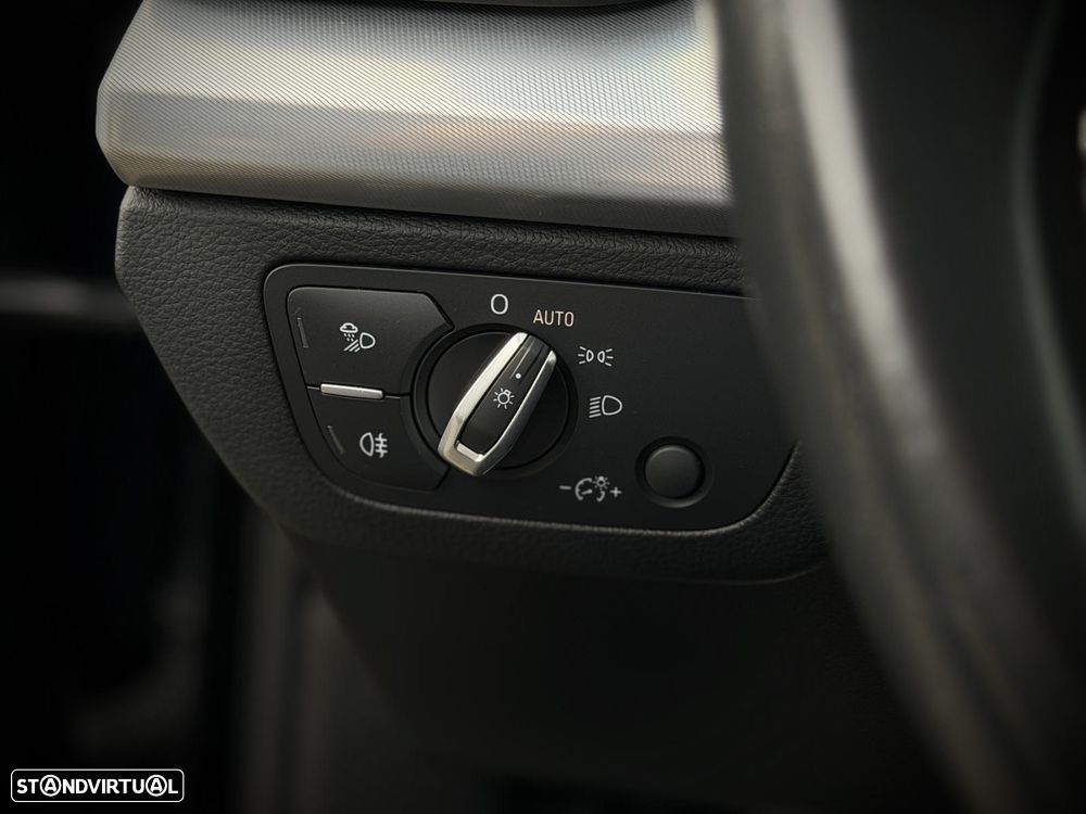 Audi Q5 50 TFSIe quattro Design S tronic - 18